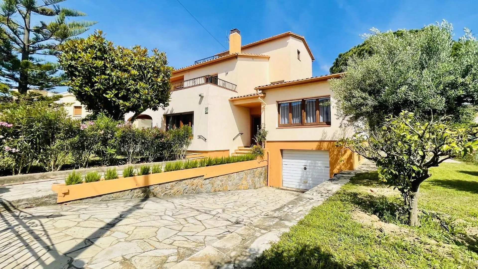 Casa Hermanos By Costabravaway Calonge